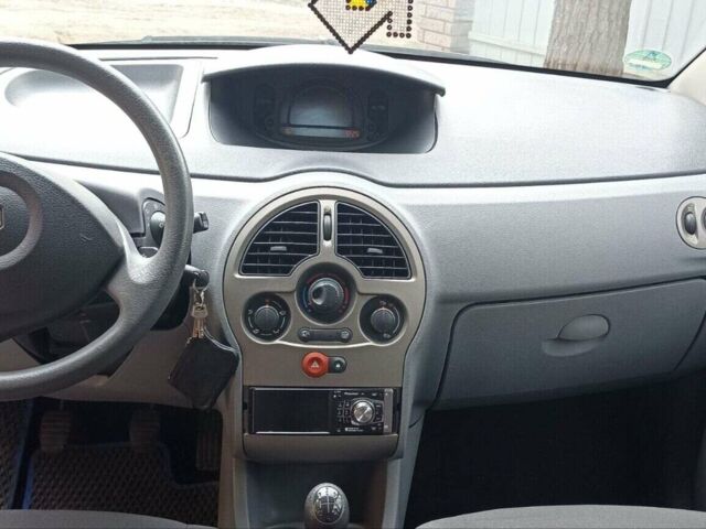 Синій Рено Модус, об'ємом двигуна 1.2 л та пробігом 145 тис. км за 5600 $, фото 4 на Automoto.ua