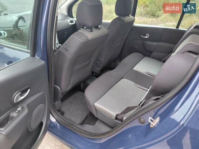 Синий Рено Модус, объемом двигателя 1.6 л и пробегом 156 тыс. км за 6100 $, фото 2 на Automoto.ua