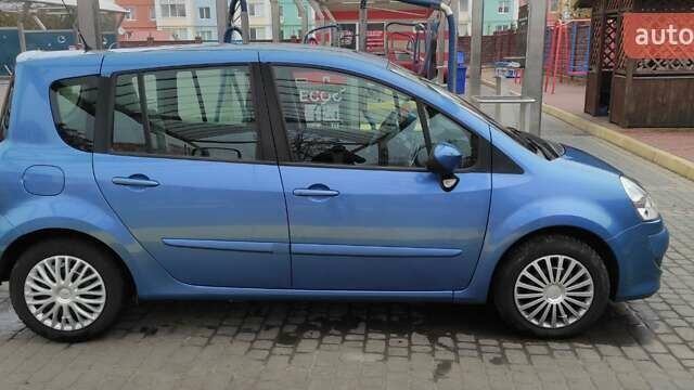 Синий Рено Модус, объемом двигателя 1.1 л и пробегом 85 тыс. км за 4800 $, фото 1 на Automoto.ua