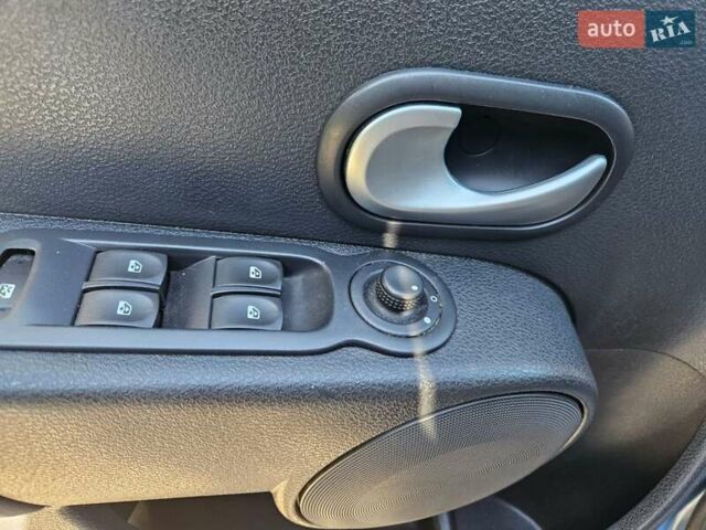 Синій Рено Модус, об'ємом двигуна 0 л та пробігом 178 тис. км за 6300 $, фото 18 на Automoto.ua