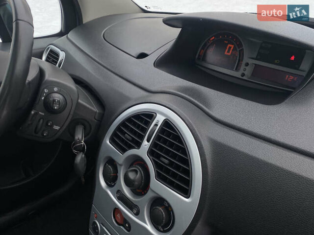 Синий Рено Модус, объемом двигателя 1.6 л и пробегом 213 тыс. км за 6900 $, фото 44 на Automoto.ua