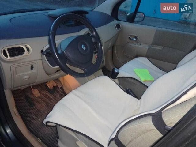 Зелений Рено Модус, об'ємом двигуна 1.6 л та пробігом 180 тис. км за 4000 $, фото 7 на Automoto.ua