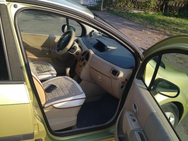 Зеленый Рено Модус, объемом двигателя 1.5 л и пробегом 311 тыс. км за 3200 $, фото 3 на Automoto.ua