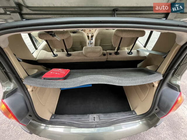 Зелений Рено Модус, об'ємом двигуна 1.6 л та пробігом 229 тис. км за 4200 $, фото 30 на Automoto.ua