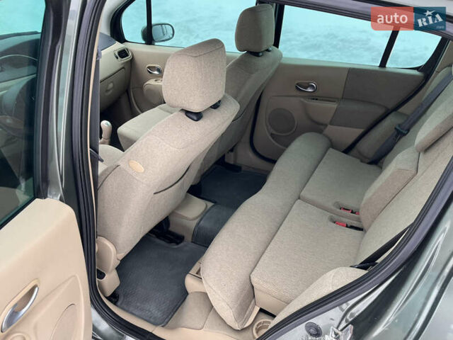 Зелений Рено Модус, об'ємом двигуна 1.6 л та пробігом 239 тис. км за 4200 $, фото 7 на Automoto.ua