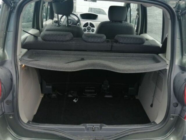 Зеленый Рено Модус, объемом двигателя 1.5 л и пробегом 226 тыс. км за 4500 $, фото 3 на Automoto.ua