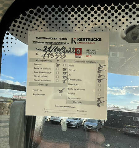 Белый Рено Премиум, объемом двигателя 7 л и пробегом 125 тыс. км за 57700 $, фото 48 на Automoto.ua