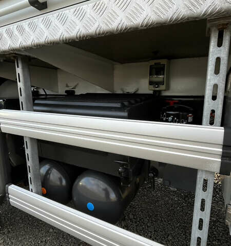 Белый Рено Премиум, объемом двигателя 7 л и пробегом 125 тыс. км за 57700 $, фото 45 на Automoto.ua