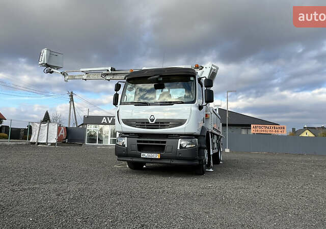 Белый Рено Премиум, объемом двигателя 7 л и пробегом 125 тыс. км за 57700 $, фото 79 на Automoto.ua