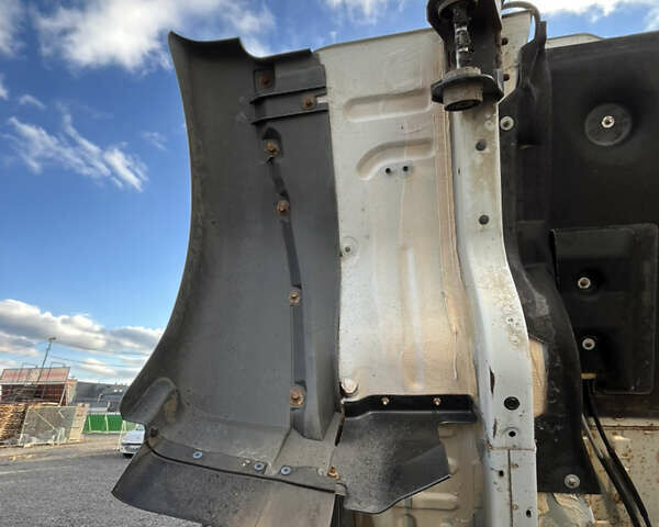 Белый Рено Премиум, объемом двигателя 7 л и пробегом 125 тыс. км за 57700 $, фото 15 на Automoto.ua