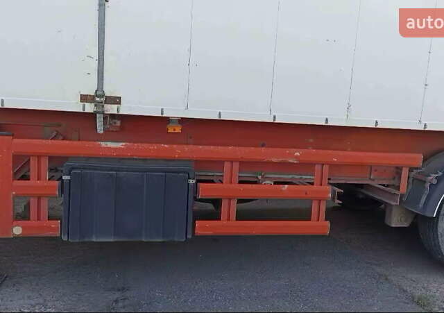 Белый Рено Премиум, объемом двигателя 10.84 л и пробегом 689 тыс. км за 8500 $, фото 9 на Automoto.ua