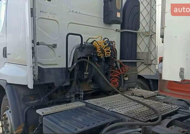 Белый Рено Премиум, объемом двигателя 10.84 л и пробегом 689 тыс. км за 8500 $, фото 12 на Automoto.ua