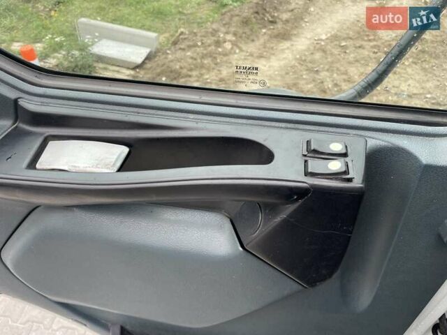 Білий Рено Преміум, об'ємом двигуна 9.8 л та пробігом 242 тис. км за 11500 $, фото 26 на Automoto.ua