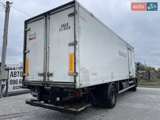 Белый Рено Премиум, объемом двигателя 9.8 л и пробегом 242 тыс. км за 10100 $, фото 2 на Automoto.ua