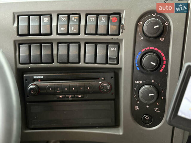 Білий Рено Преміум, об'ємом двигуна 7.15 л та пробігом 189 тис. км за 66246 $, фото 14 на Automoto.ua