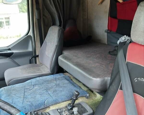 Белый Рено Премиум, объемом двигателя 11.1 л и пробегом 904 тыс. км за 11500 $, фото 5 на Automoto.ua