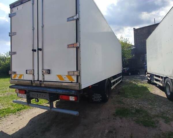 Білий Рено Преміум, об'ємом двигуна 6.9 л та пробігом 460 тис. км за 23000 $, фото 6 на Automoto.ua