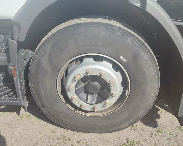 Білий Рено Преміум, об'ємом двигуна 6.9 л та пробігом 460 тис. км за 23000 $, фото 12 на Automoto.ua