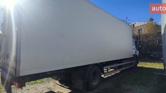 Білий Рено Преміум, об'ємом двигуна 6.9 л та пробігом 460 тис. км за 23000 $, фото 4 на Automoto.ua