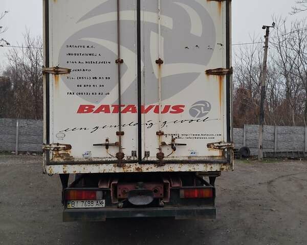 Белый Рено Премиум, объемом двигателя 0 л и пробегом 1000 тыс. км за 7000 $, фото 4 на Automoto.ua