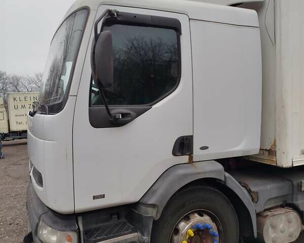 Белый Рено Премиум, объемом двигателя 0 л и пробегом 1000 тыс. км за 7000 $, фото 1 на Automoto.ua