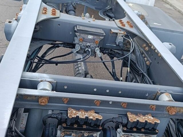 Белый Рено Премиум, объемом двигателя 10.8 л и пробегом 820 тыс. км за 29498 $, фото 10 на Automoto.ua