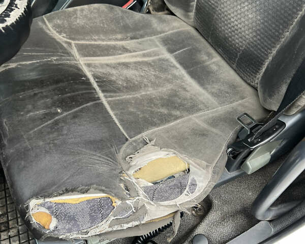 Белый Рено Премиум, объемом двигателя 10.84 л и пробегом 1 тыс. км за 10300 $, фото 13 на Automoto.ua