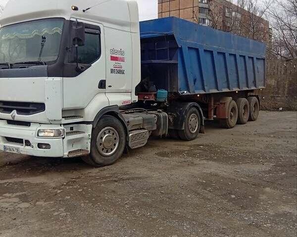 Белый Рено Премиум, объемом двигателя 0 л и пробегом 10 тыс. км за 11500 $, фото 2 на Automoto.ua
