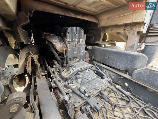 Білий Рено Преміум, об'ємом двигуна 11 л та пробігом 582 тис. км за 39500 $, фото 37 на Automoto.ua