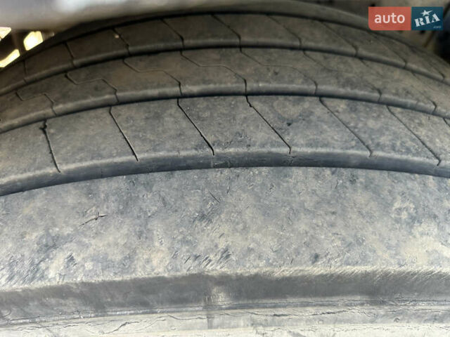 Білий Рено Преміум, об'ємом двигуна 11.1 л та пробігом 2 тис. км за 13000 $, фото 7 на Automoto.ua