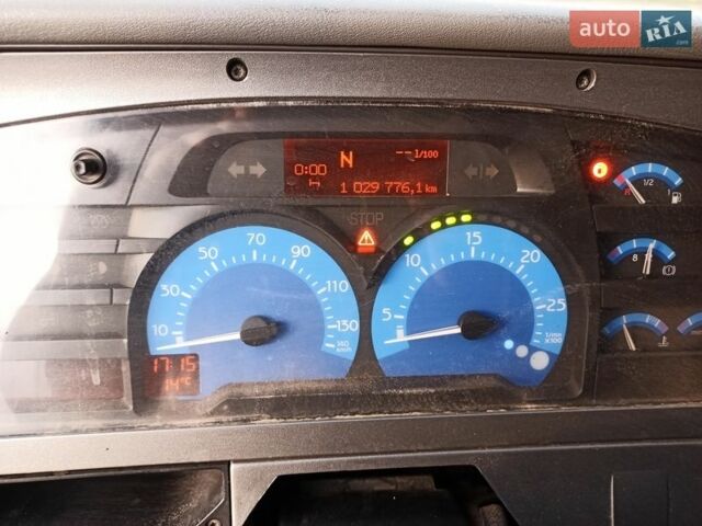 Белый Рено Премиум, объемом двигателя 10.8 л и пробегом 1000 тыс. км за 25600 $, фото 15 на Automoto.ua