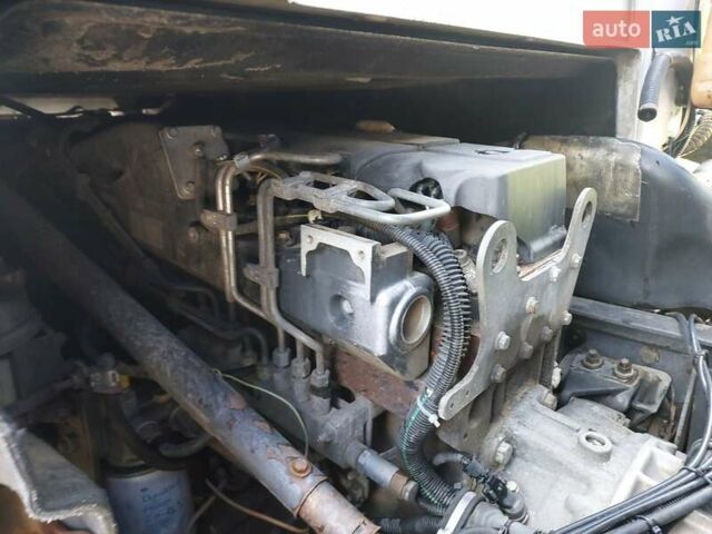 Рено Премиум 2006 в Ровно на Automoto.ua Белый Рено Премиум, объемом двигателя 6.9 л и пробегом 100 тыс. км за 27800 $, фото 22 на Automoto.ua