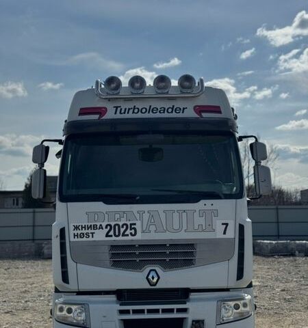 Белый Рено Премиум, объемом двигателя 10.84 л и пробегом 695 тыс. км за 12500 $, фото 3 на Automoto.ua