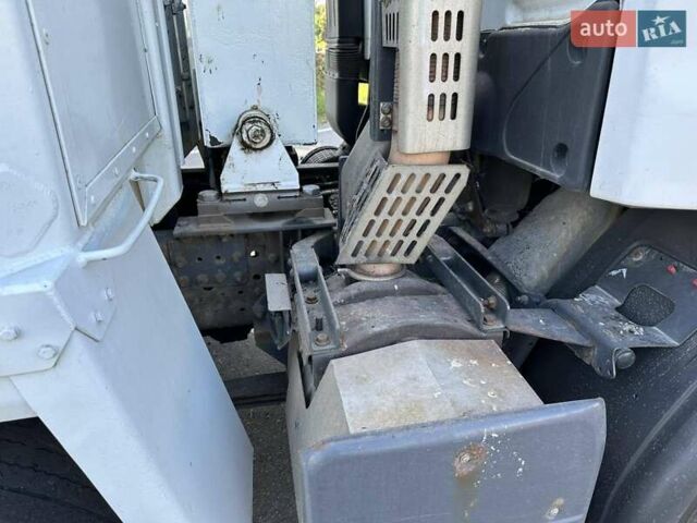 Белый Рено Премиум, объемом двигателя 10.84 л и пробегом 700 тыс. км за 43000 $, фото 16 на Automoto.ua