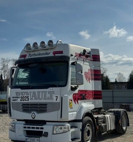 Белый Рено Премиум, объемом двигателя 10.84 л и пробегом 695 тыс. км за 12500 $, фото 4 на Automoto.ua