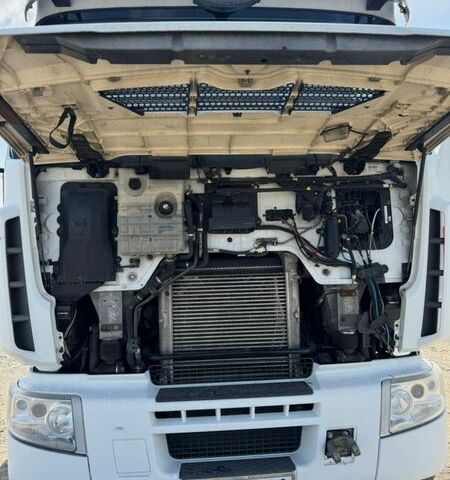 Белый Рено Премиум, объемом двигателя 10.84 л и пробегом 695 тыс. км за 12500 $, фото 22 на Automoto.ua