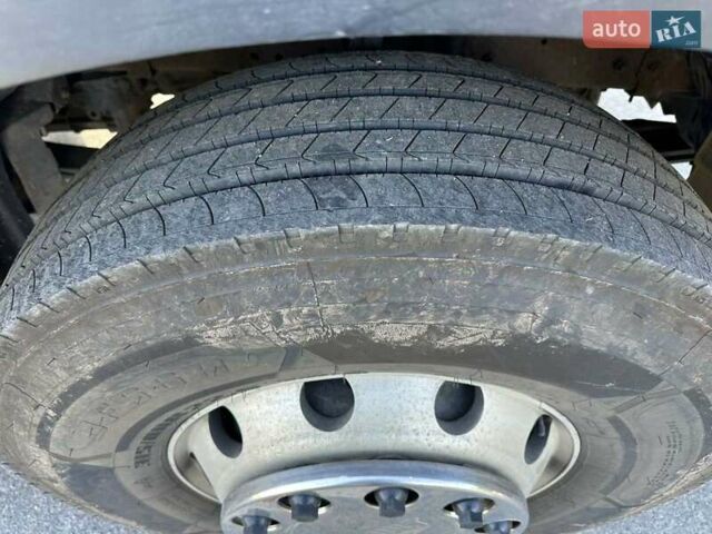 Белый Рено Премиум, объемом двигателя 10.84 л и пробегом 700 тыс. км за 43000 $, фото 33 на Automoto.ua