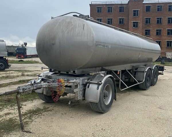 Рено Премиум 2001 в Тернополе на Automoto.ua Белый Рено Премиум, объемом двигателя 11.12 л и пробегом 1 тыс. км за 19000 $, фото 14 на Automoto.ua