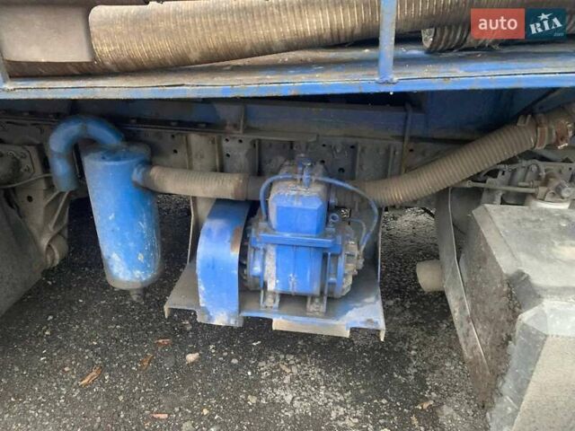 Белый Рено Премиум, объемом двигателя 10.84 л и пробегом 695 тыс. км за 20000 $, фото 3 на Automoto.ua