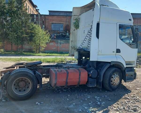 Белый Рено Премиум, объемом двигателя 11 л и пробегом 1 тыс. км за 5800 $, фото 6 на Automoto.ua