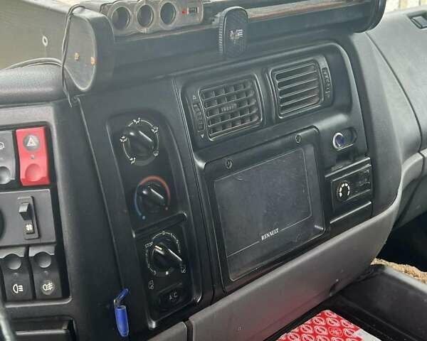 Белый Рено Премиум, объемом двигателя 11.1 л и пробегом 1000 тыс. км за 12000 $, фото 10 на Automoto.ua