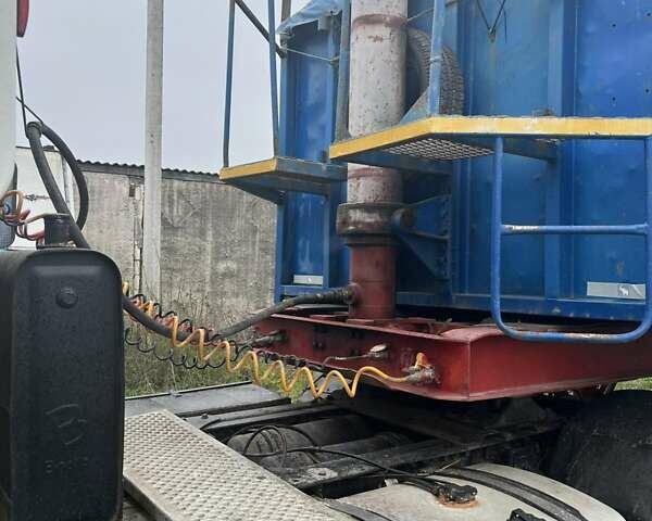 Белый Рено Премиум, объемом двигателя 11.1 л и пробегом 1000 тыс. км за 12000 $, фото 8 на Automoto.ua