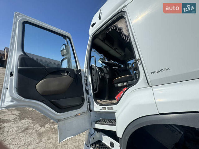 Білий Рено Преміум, об'ємом двигуна 10.85 л та пробігом 1 тис. км за 8700 $, фото 1 на Automoto.ua