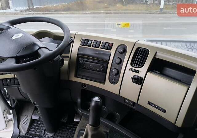 Белый Рено Премиум, объемом двигателя 10.8 л и пробегом 1 тыс. км за 8244 $, фото 1 на Automoto.ua