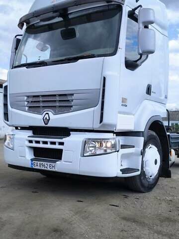 Белый Рено Премиум, объемом двигателя 10.84 л и пробегом 900 тыс. км за 7300 $, фото 5 на Automoto.ua