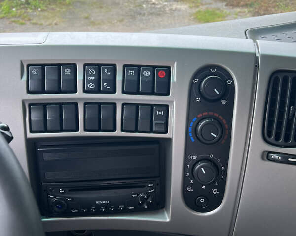 Белый Рено Премиум, объемом двигателя 10.85 л и пробегом 1 тыс. км за 11000 $, фото 9 на Automoto.ua