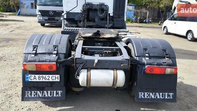 Белый Рено Премиум, объемом двигателя 10.84 л и пробегом 900 тыс. км за 7300 $, фото 4 на Automoto.ua