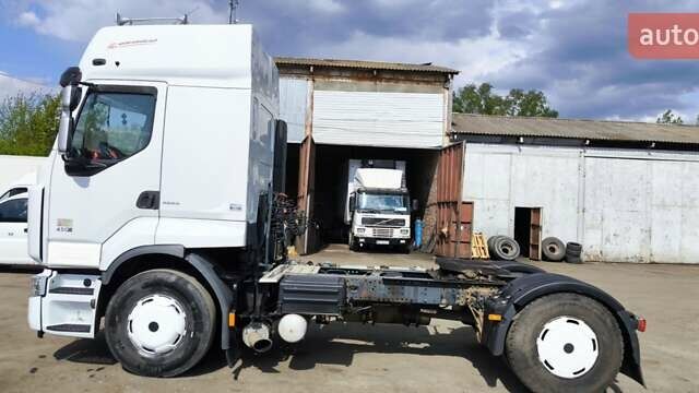 Белый Рено Премиум, объемом двигателя 10.84 л и пробегом 900 тыс. км за 7300 $, фото 1 на Automoto.ua