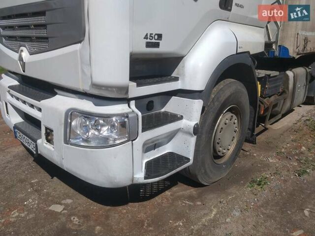 Белый Рено Премиум, объемом двигателя 10.8 л и пробегом 1 тыс. км за 8998 $, фото 2 на Automoto.ua