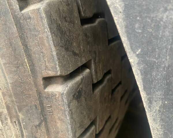 Білий Рено Преміум, об'ємом двигуна 10.84 л та пробігом 791 тис. км за 12999 $, фото 2 на Automoto.ua